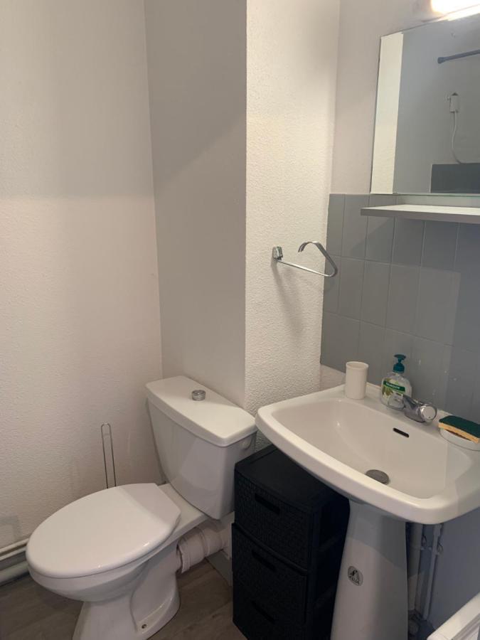 Joli Studio Avec Garage Prive Apartamento Tarbes Exterior foto